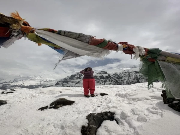 solo female trekking to Annapurna base camp