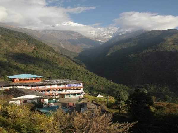 view from chomrong height
