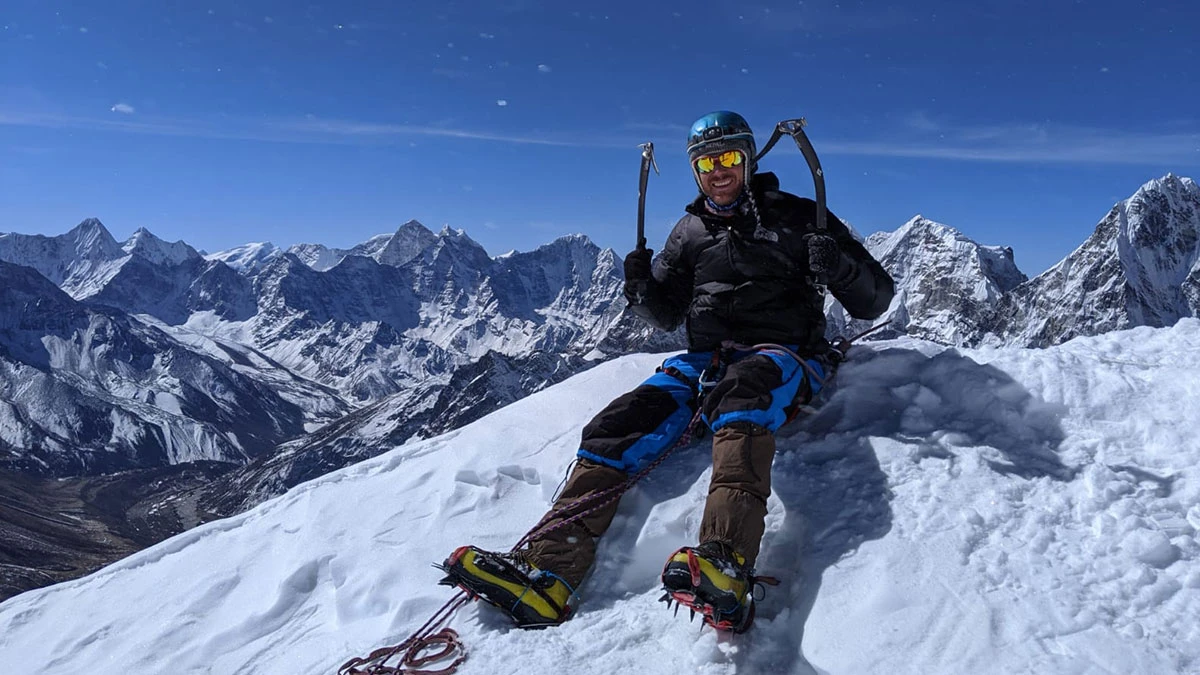 Lobuche Peak Climbing via Gokyo - 19 Days