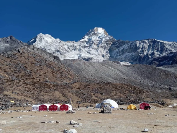 Ama Dablam Base Camp Trek