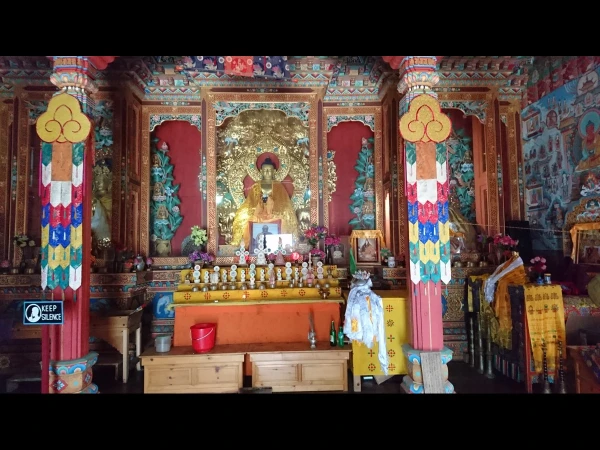 Monastries Temple In Annapurna Circuit Trek