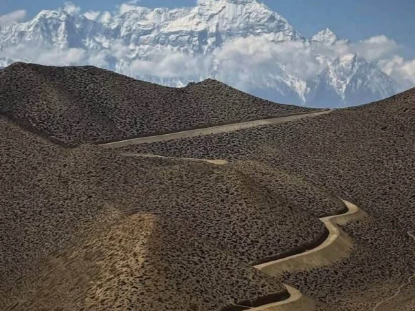 Upper Mustang Photo (3)