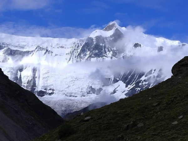 View From Manang (1)